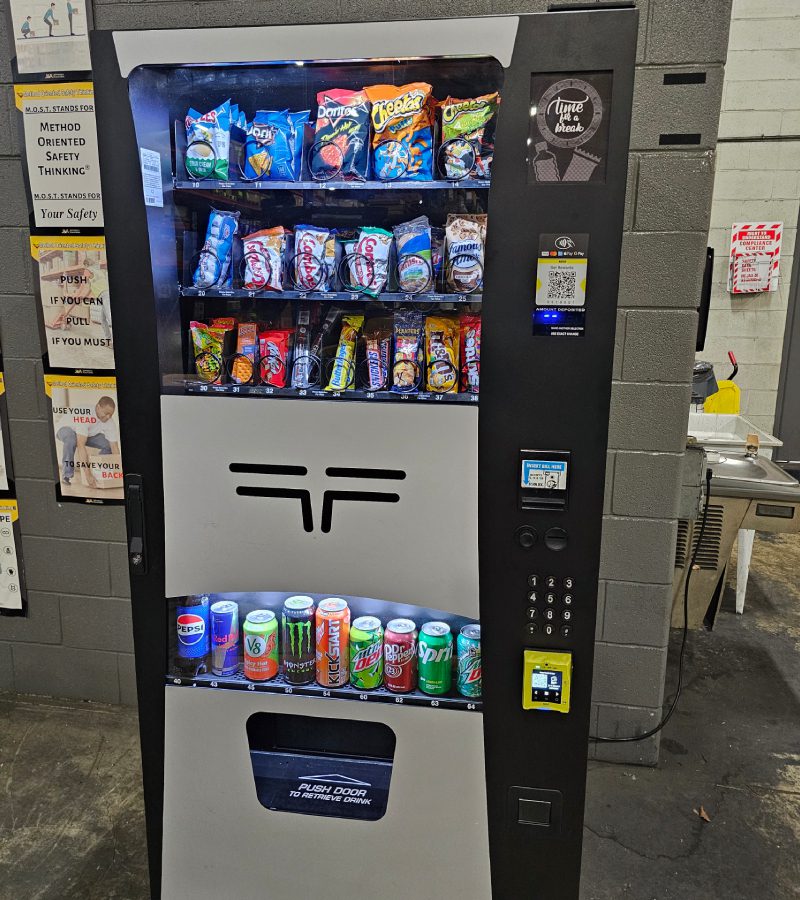 Ambient temperature snack machine and 9 selection drink machine